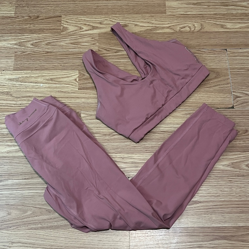 Gymshark Whitney Legging and Bra Set